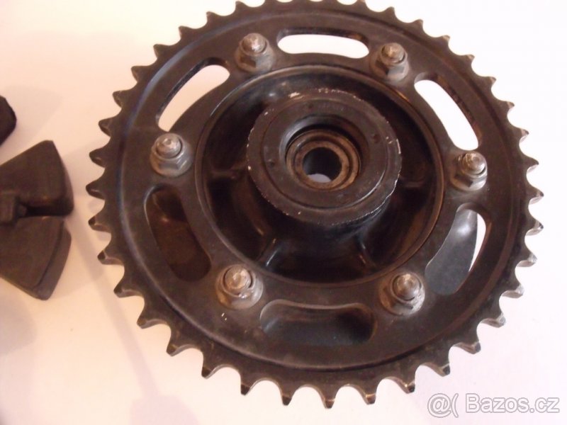 KAWASAKI Rozeta 39 zubů + unašeč + guma - 3