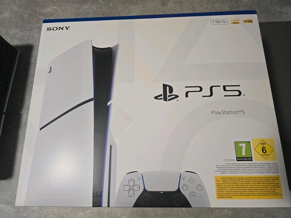 PlayStation 5 Slim s mechanikou - 3