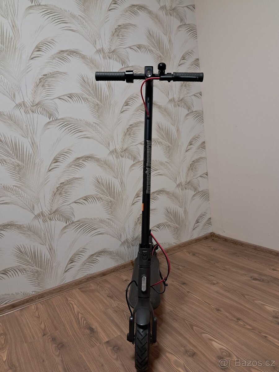 Prodám elektrokoloběžku Xiaomi Mi Pro 2 - 3