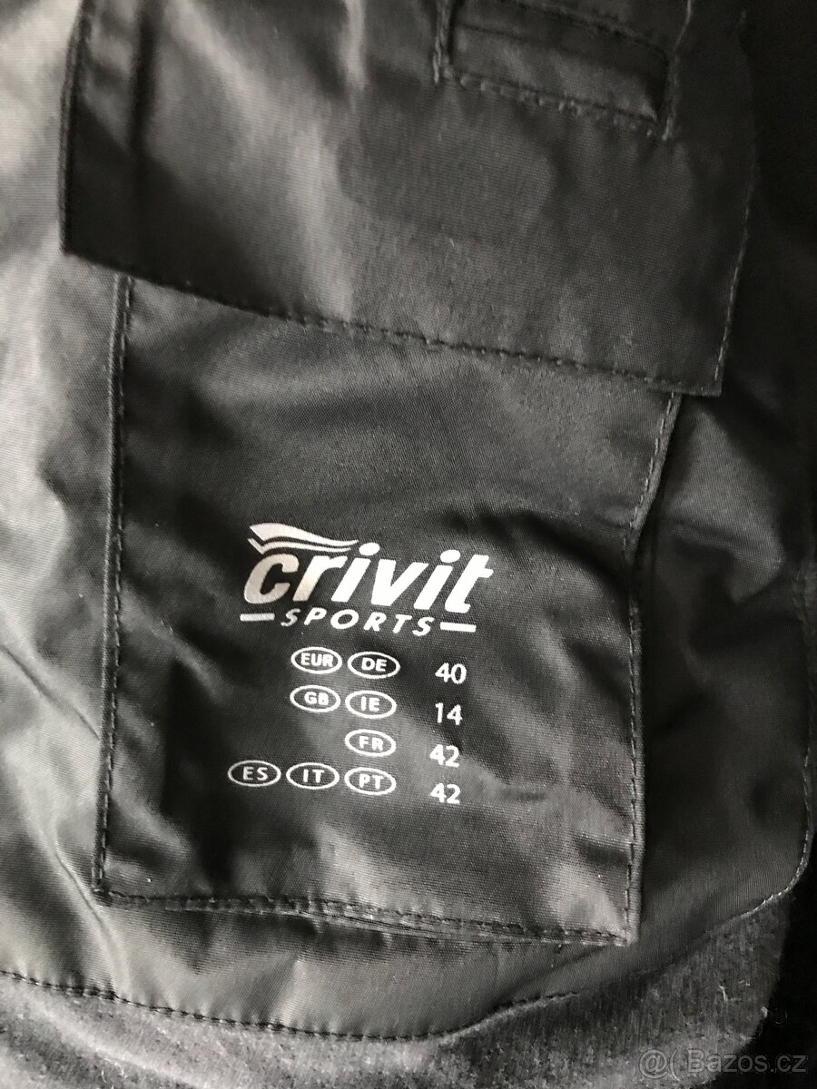 Dámská lyžařská bunda černá v.40-42 - 3