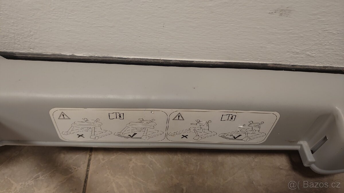 Dětské chodítko, odrážedlo - 3