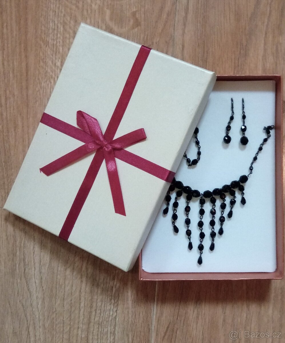 Ketlovaná souprava šperků - 3