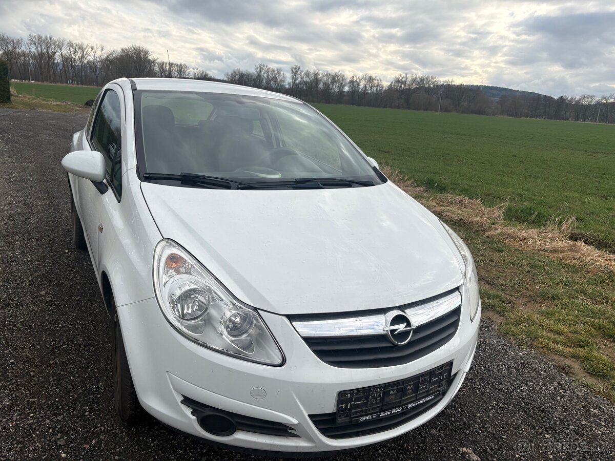 Opel Corsa 1.3 2009 - 3