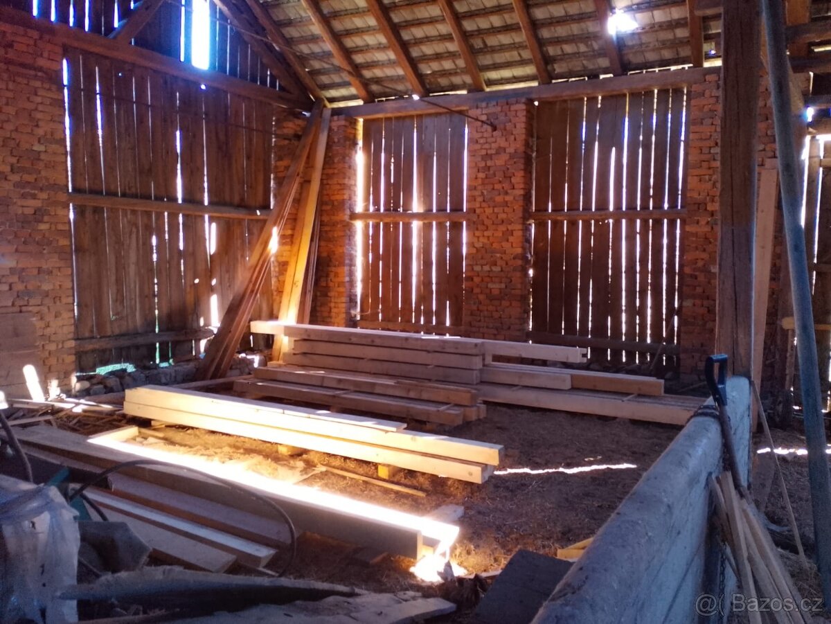 Lukavec - Rodinný dům, pozemek 4050 m² - 3