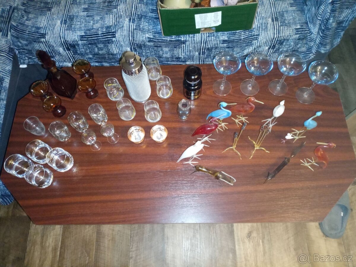 Konvolut RETRO dekorační keramiky,skla a dřeva - 3