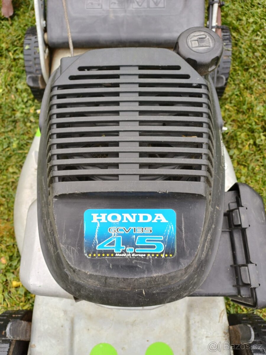 Prodám benzinovou sekačku honda - 3