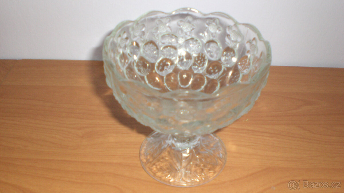 Dvě skleněné misky - 3