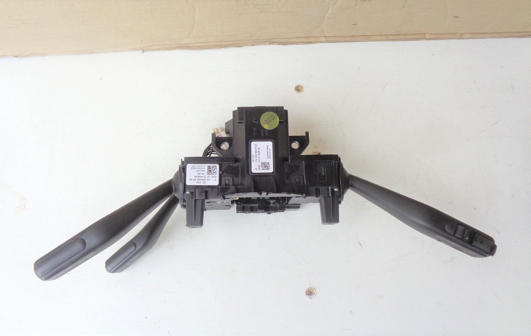 VW Passat B6 kompletní pod volantové páčky - 3