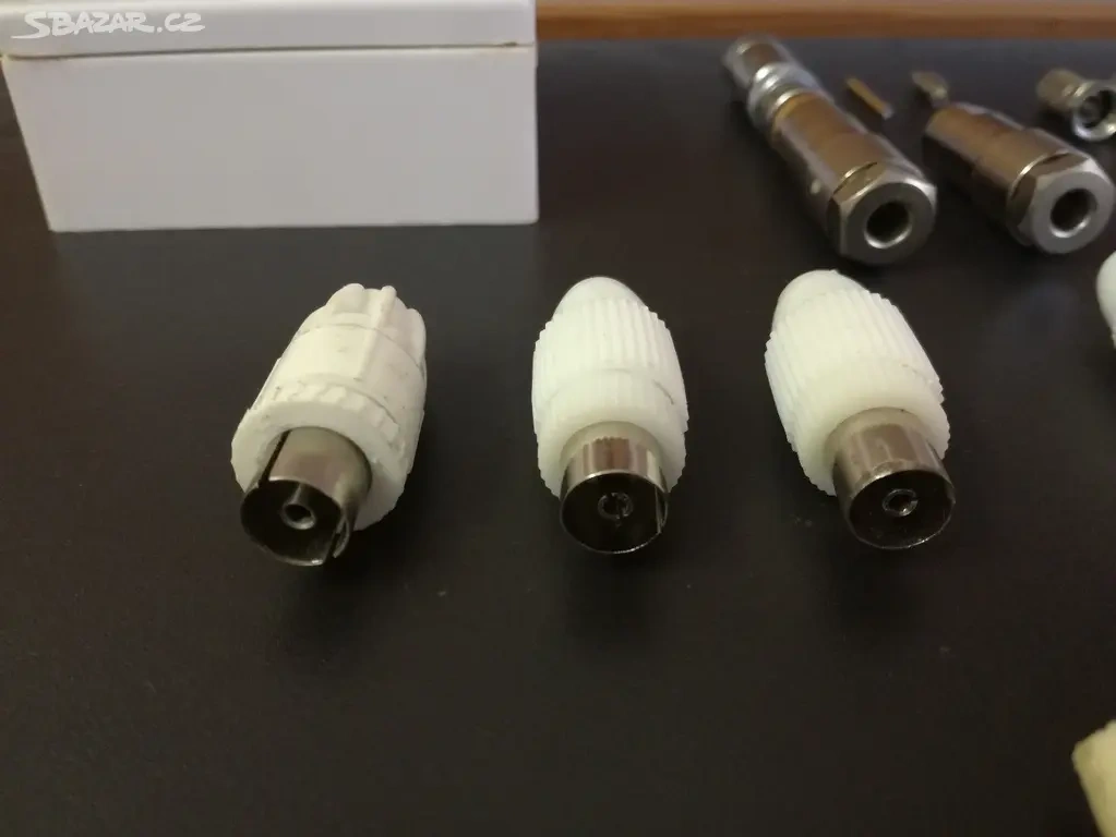 TV anténní zástrčky/zásuvky, koaxiální konektory - 3