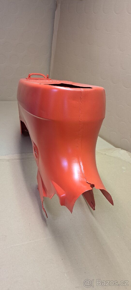 Pionýr podsedlový plech - 3