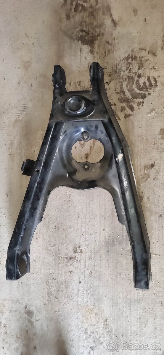 Spodní ramena škoda 100l 110l 110ls 110r - 3