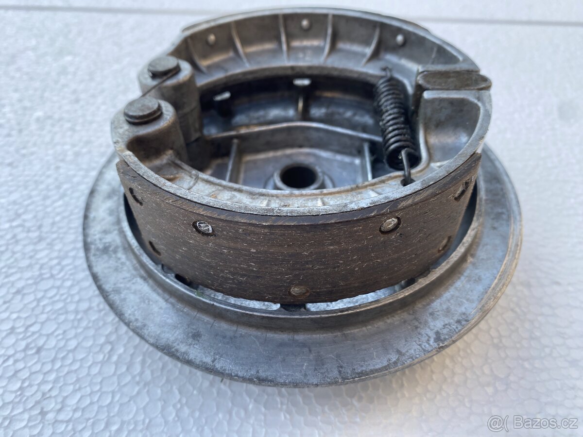 Brzdový štít na malou kývačku - 3