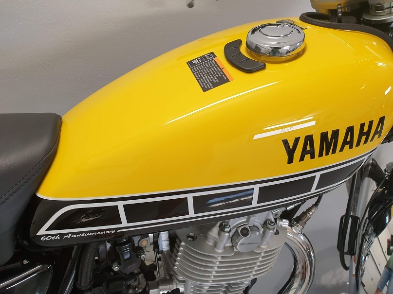 YAMAHA SR 400, 60th Anniversary - 3