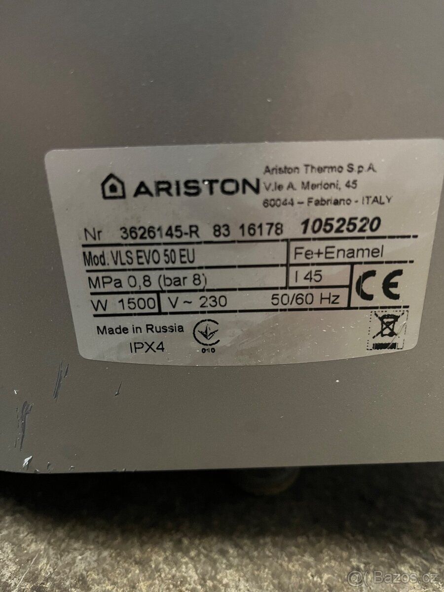 Bojler ARISTON VELIS 45 l - 3