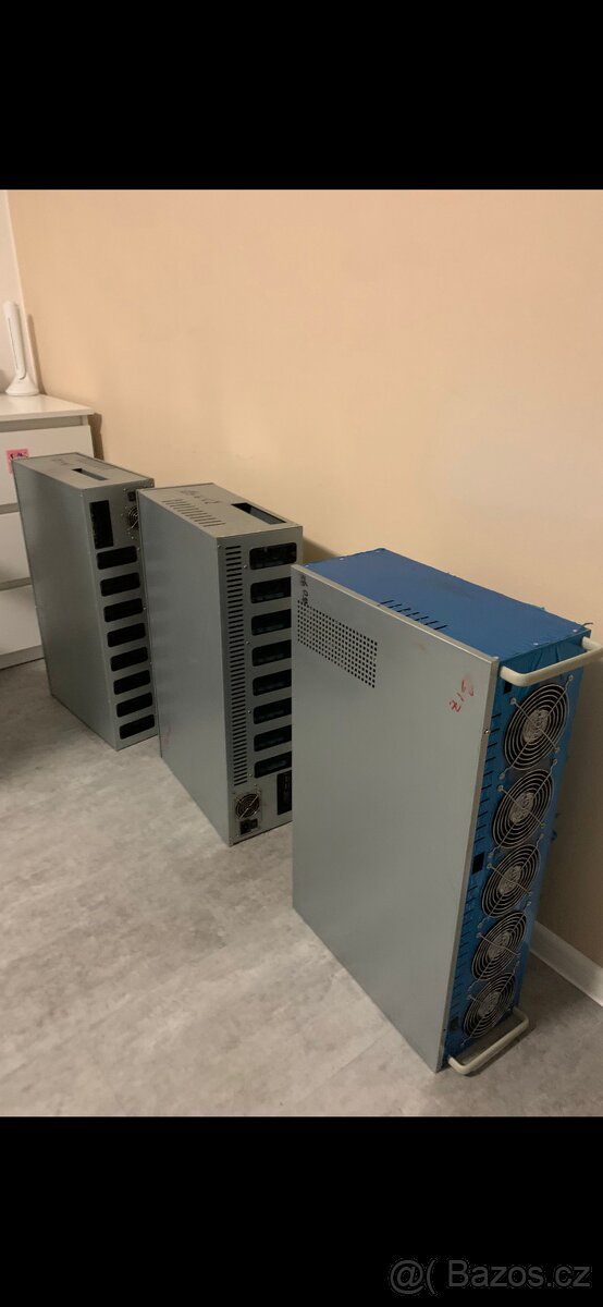 Těžící rig kryptoměn, Mining rig ,stroj na těžbu kryptoměn - 3