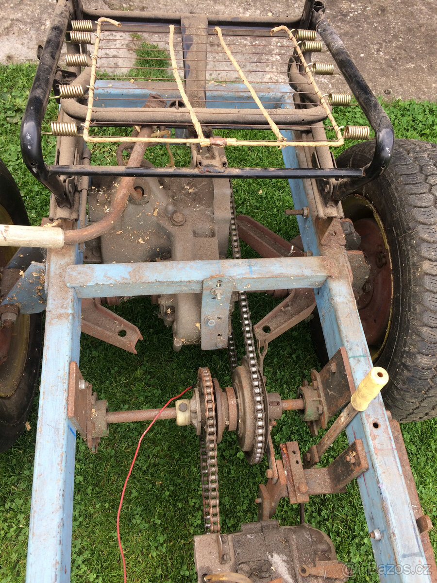 Malotraktor, tříkolka - 3