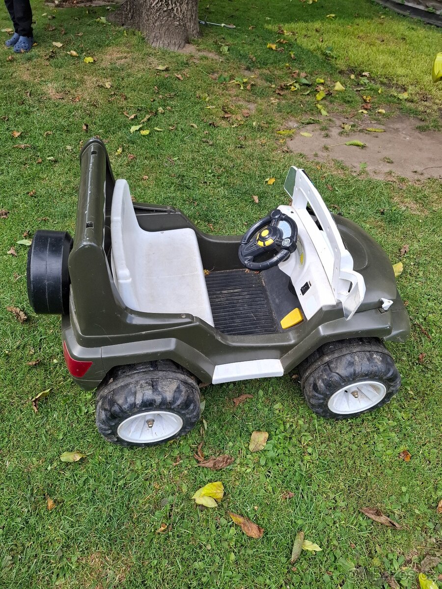 Elektrické autíčko 12V jako Peg perego - 3
