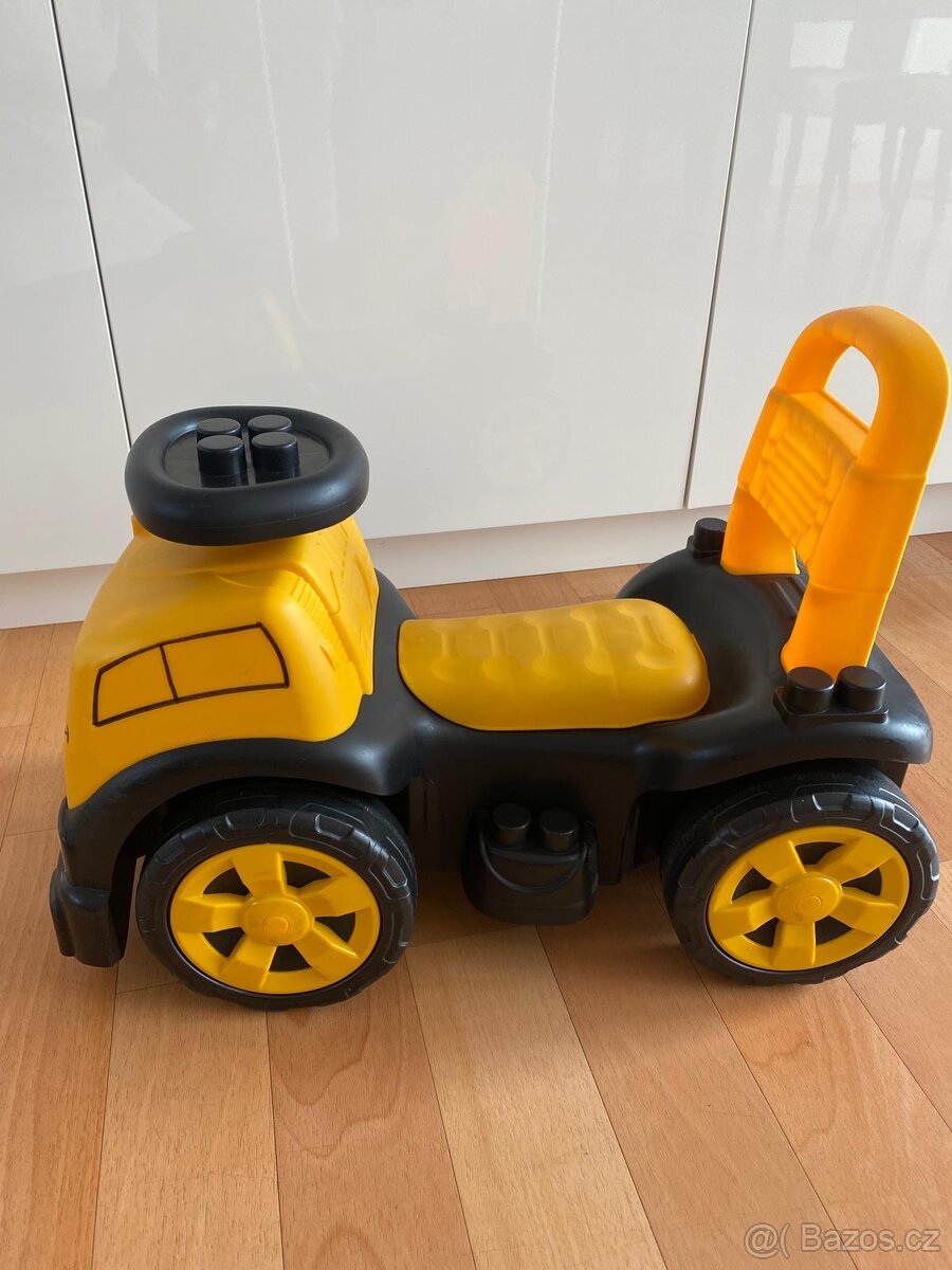 Odrážedlo auto - 3