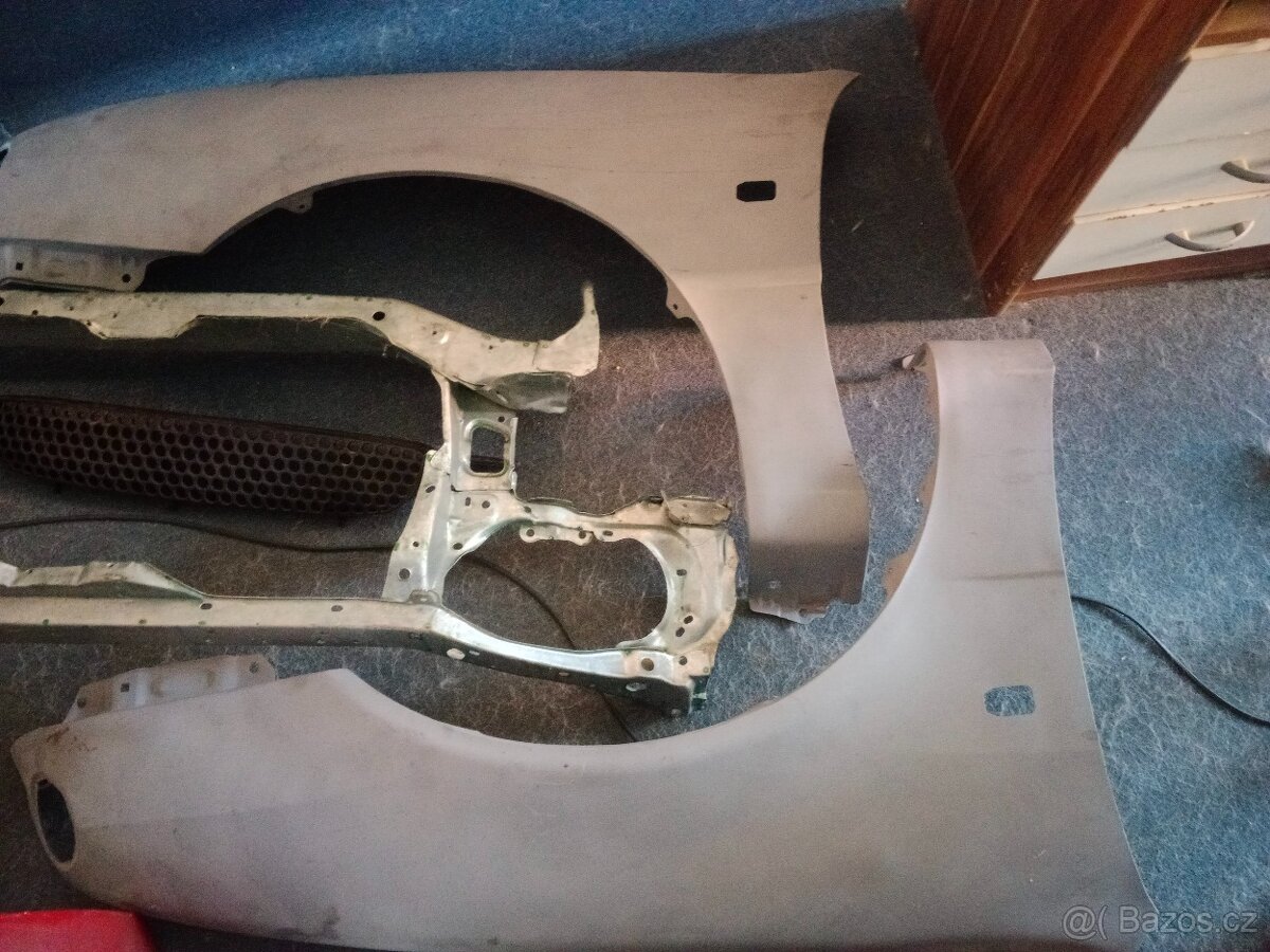 Toyota Corolla e11 díly - 3