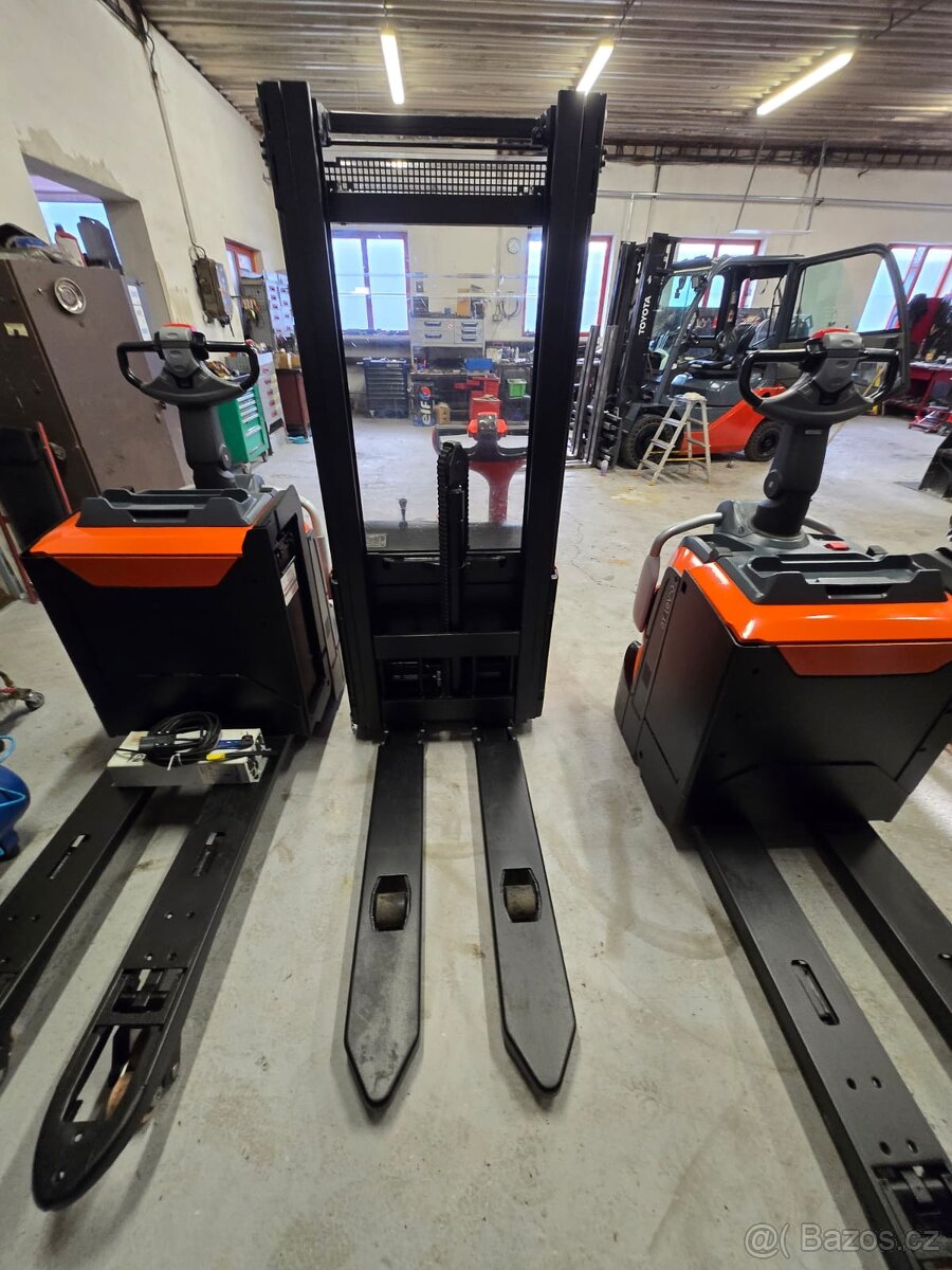 Prodám VZV Toyota - 3