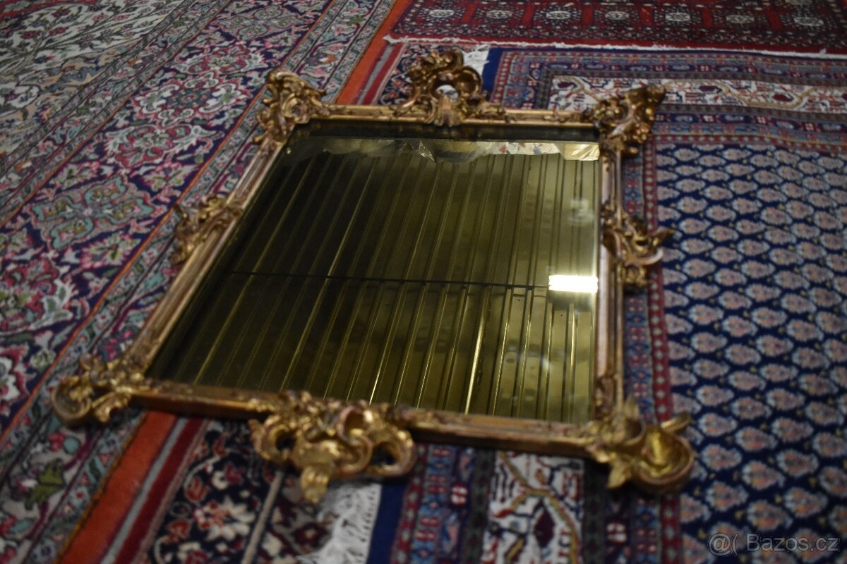 Zdobené zrcadlo - 3