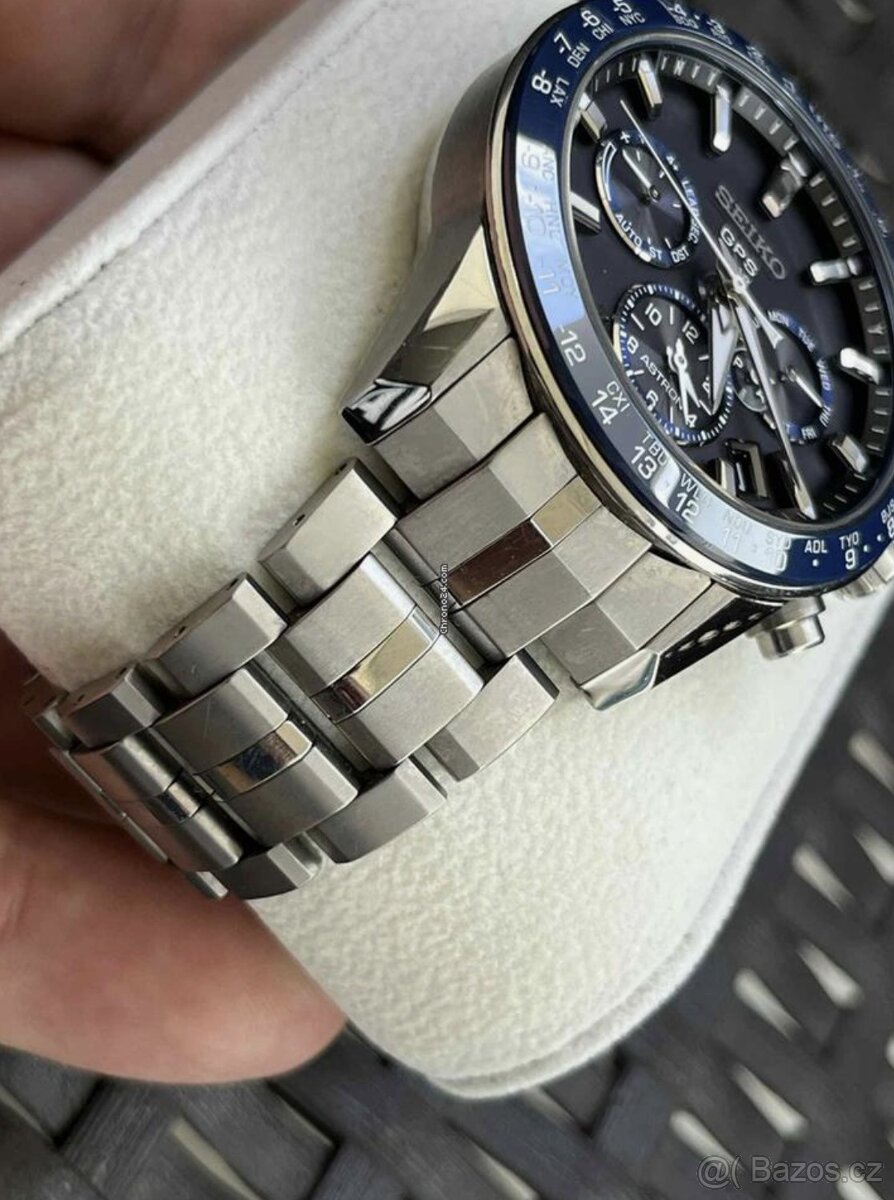 Seiko Astron SSH001J1 - 3