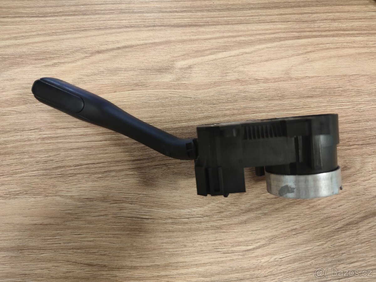 Páčka blinkrů (spínač směrových světel) FABIA 1 - 3