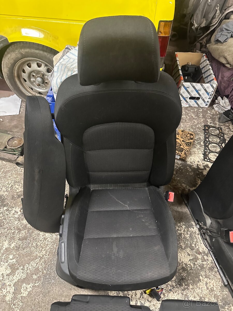 sedacky superb 2 - 3