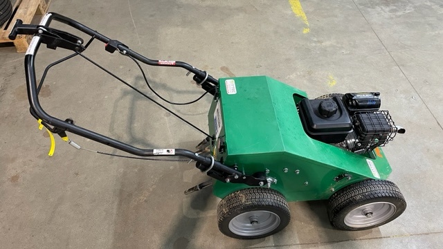 Billy Goat Plugr 18 - aerifikátor motorový, možno půjčit - 3