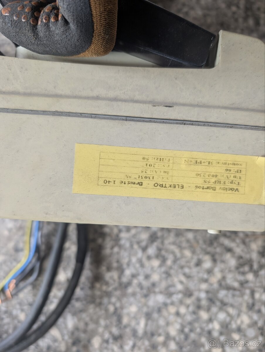 stavební rozvaděč - 3