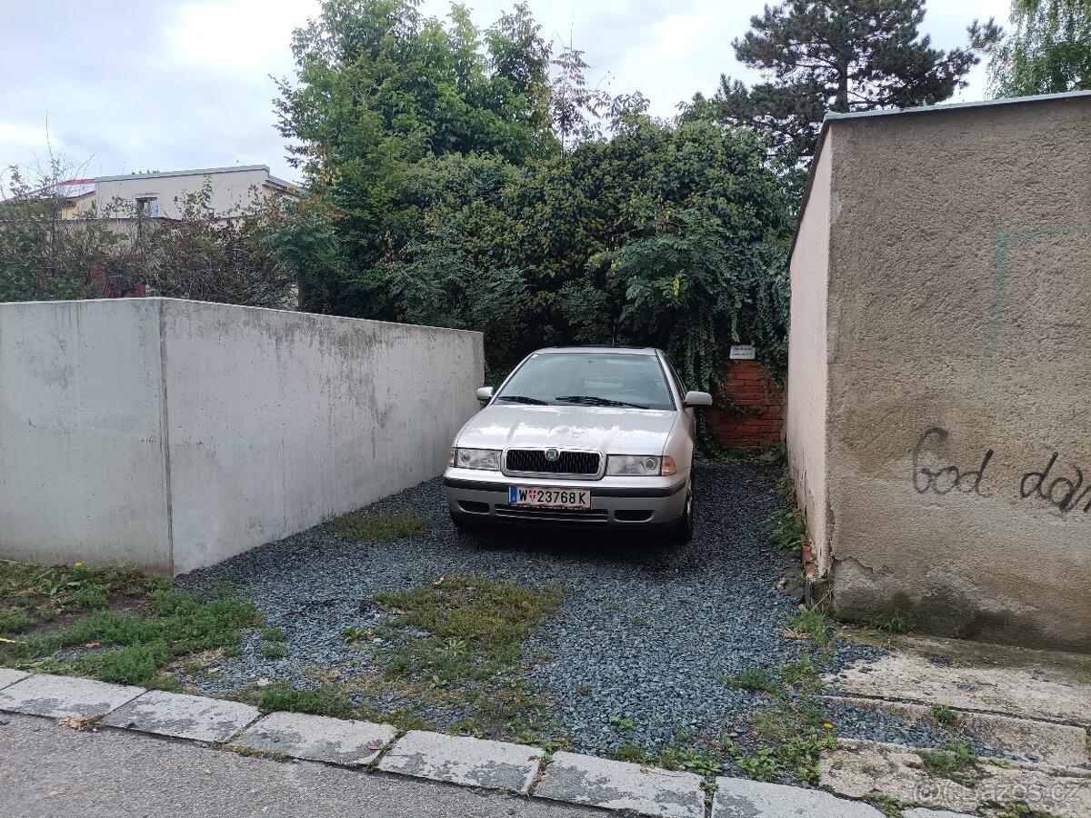 Parkovací místo - 3