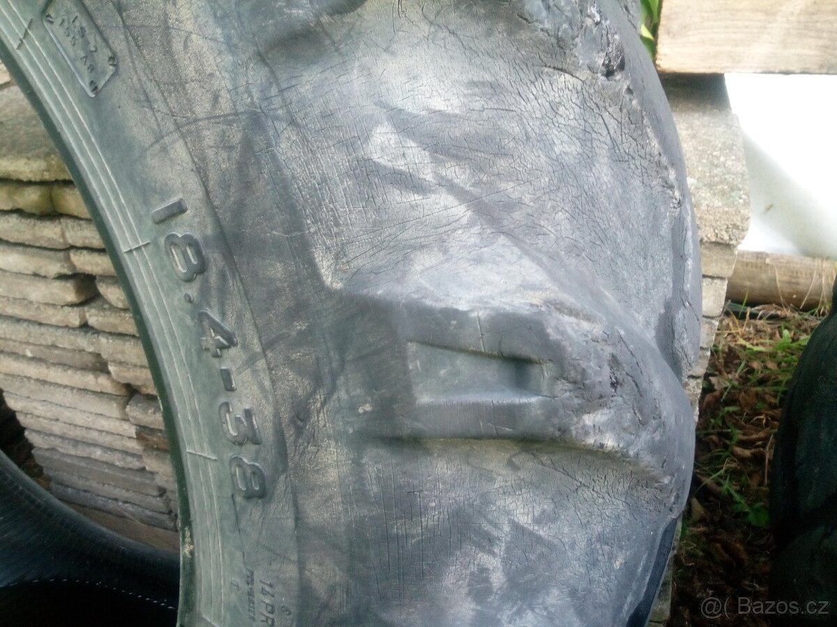 Traktor pneu - 3