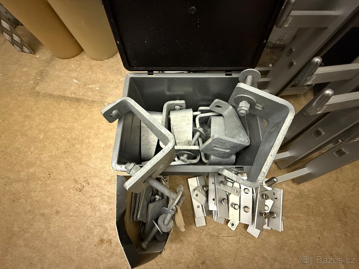 Hliníkové žebříky Söll GlideLoc Vertical - 3