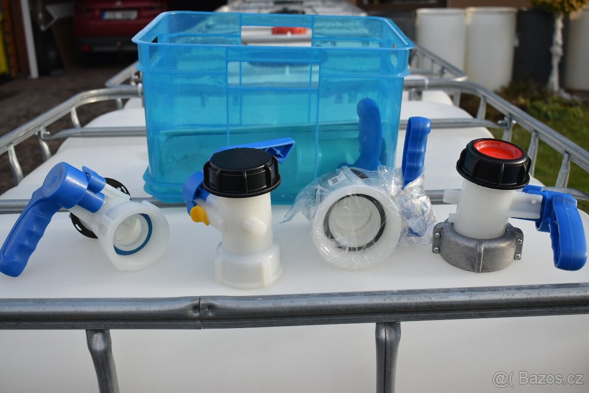 Kubíkové nádrže IBC - 3