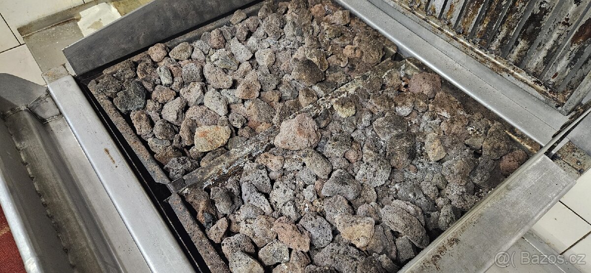 Nerezový lávový gril na plyn - 3