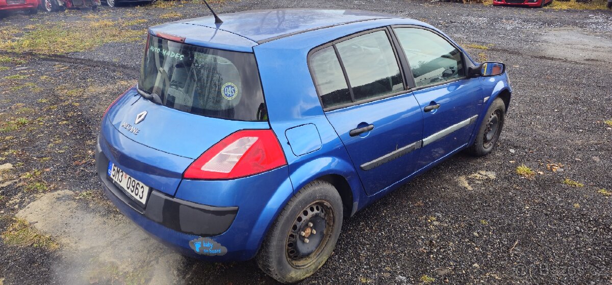 Renault Megane 1.6i - 3