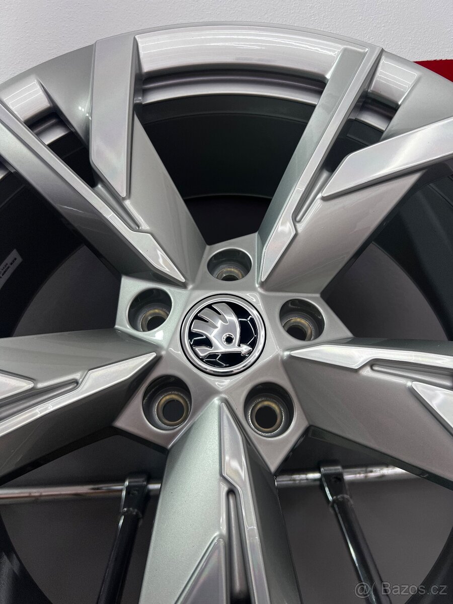 Enyaq r20 Taurus top - 3