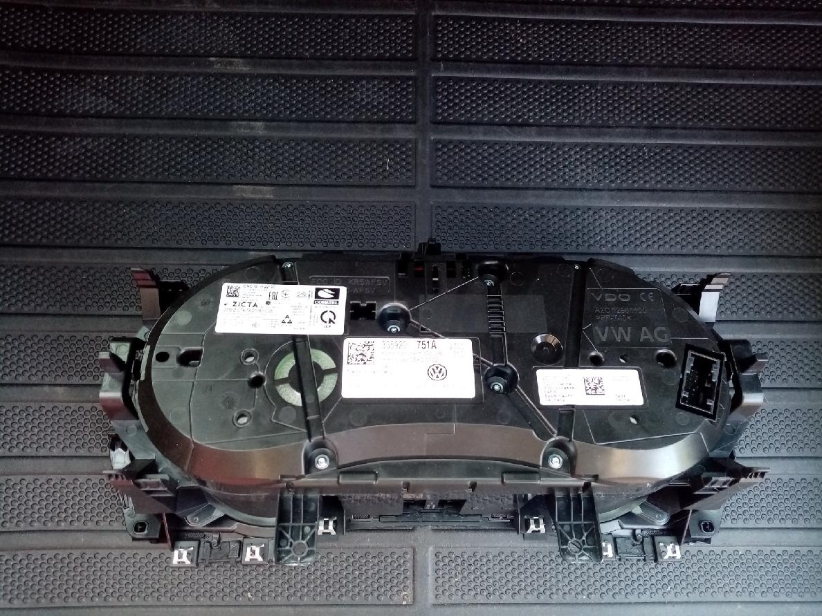 Panel přístrojů, Budíky, Kokpit VW PASSAT, ARTEON, GOLF - 3
