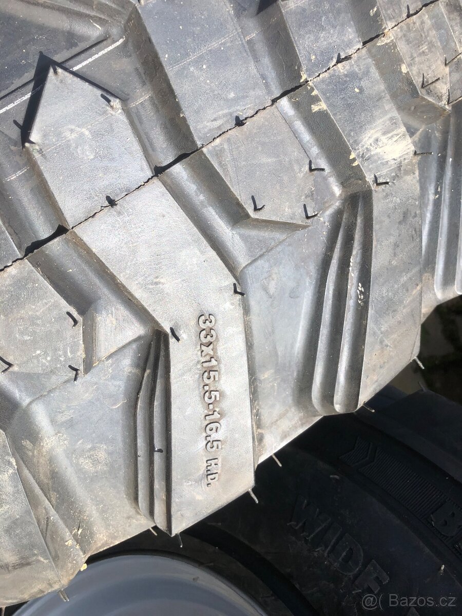 Kola 33x15,5-16,5 12PR - 3