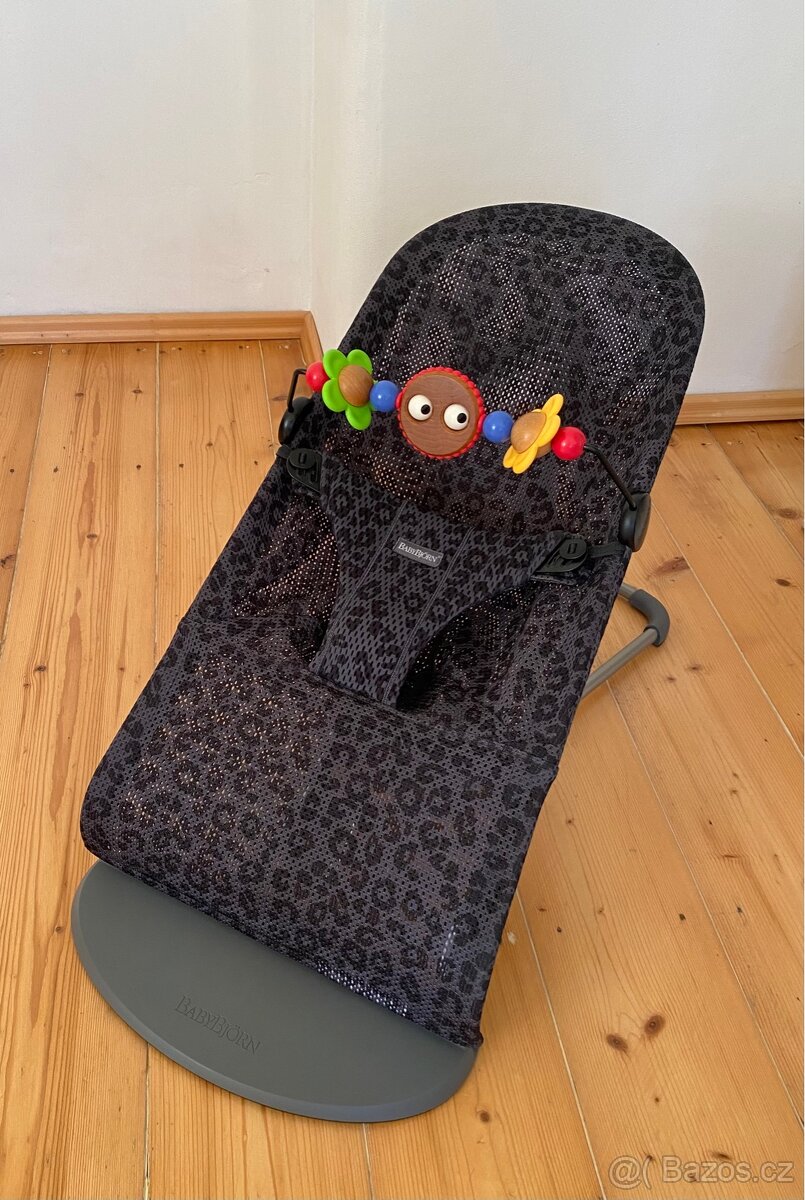 Houpátko Babybjorn - 3
