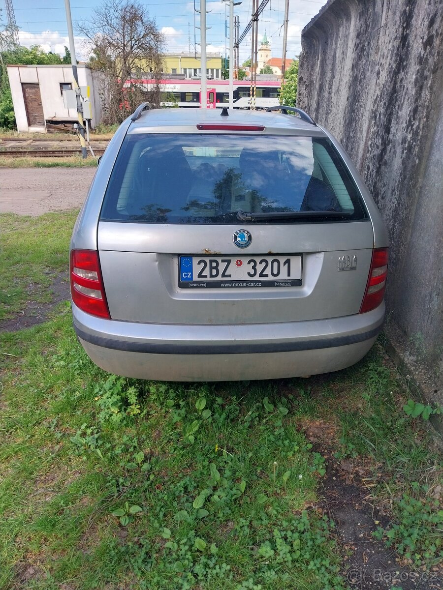 Skoda fabia combi 1.9 sdi - 3