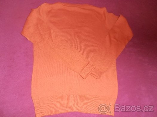 NOVÝ SVETR+tričko zdarma - 3