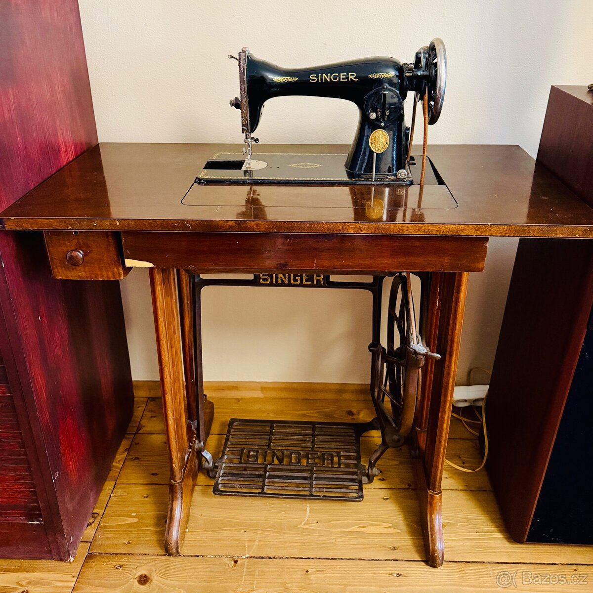 Prodám SINGER šicí stroj 1936, Kilbowie, Clydebank, Anglie - 3