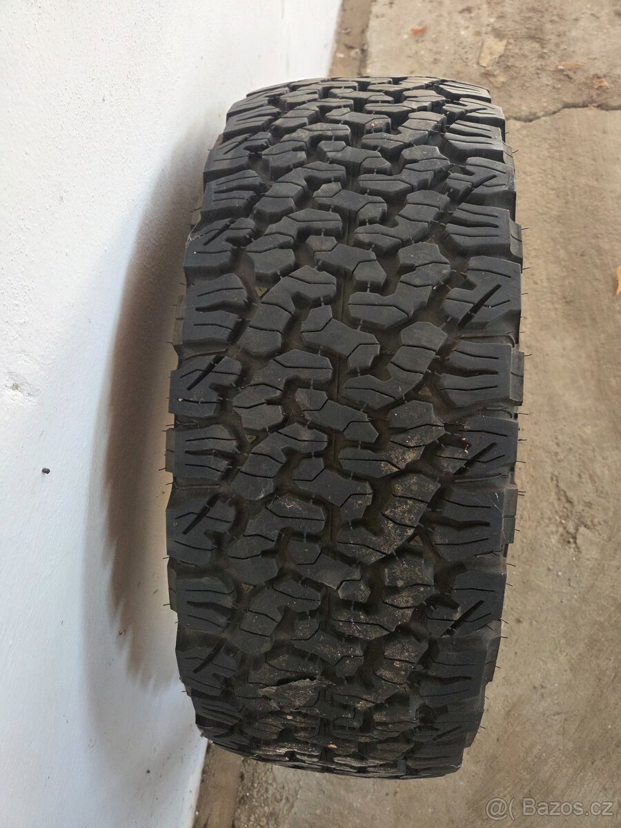Pneu GOODRICH 285/65-18 - 3