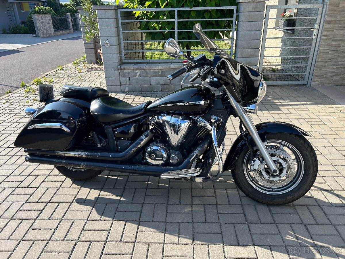 YAMAHA - XVS 1300 A MIDNIGHTSTAR - 3