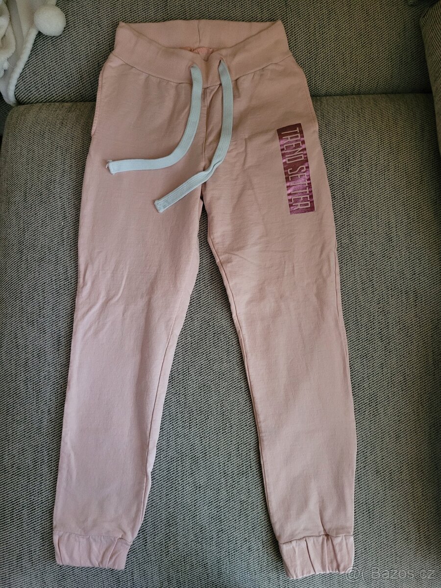 Nové dívčí tepláky Trend Setter zn. Winkiki, vel. 152-158 - 3