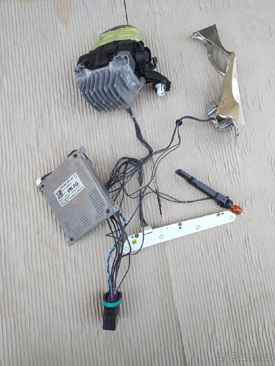 Řídící jednotka LED světlometu Škoda 7P5 941 591 AJ - 3