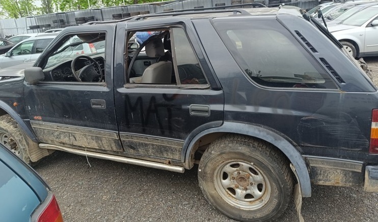 ND z Opel Frontera 2198.cm3 100.kw benzín r.v.1997 (K59) - 3