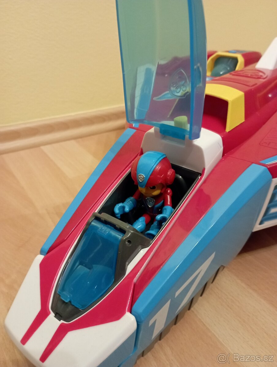 Letadlo Tlapková patrola - 3