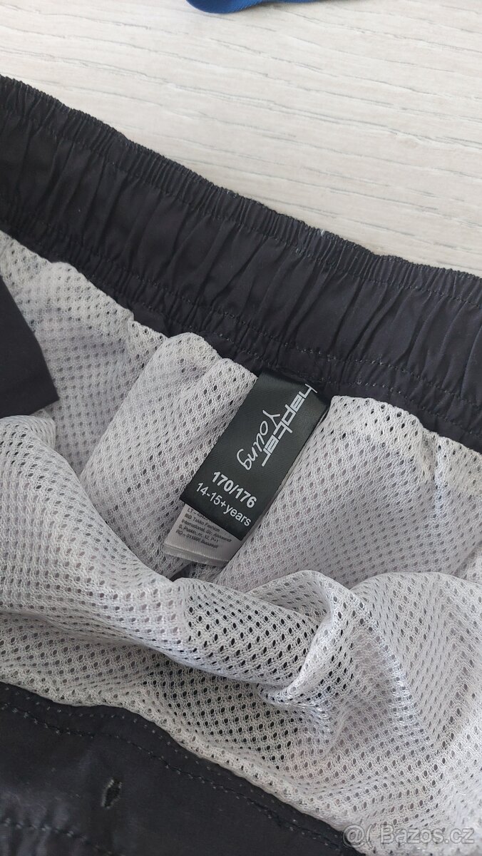 Plavky + koupací tričko vel. 164/170 - 3